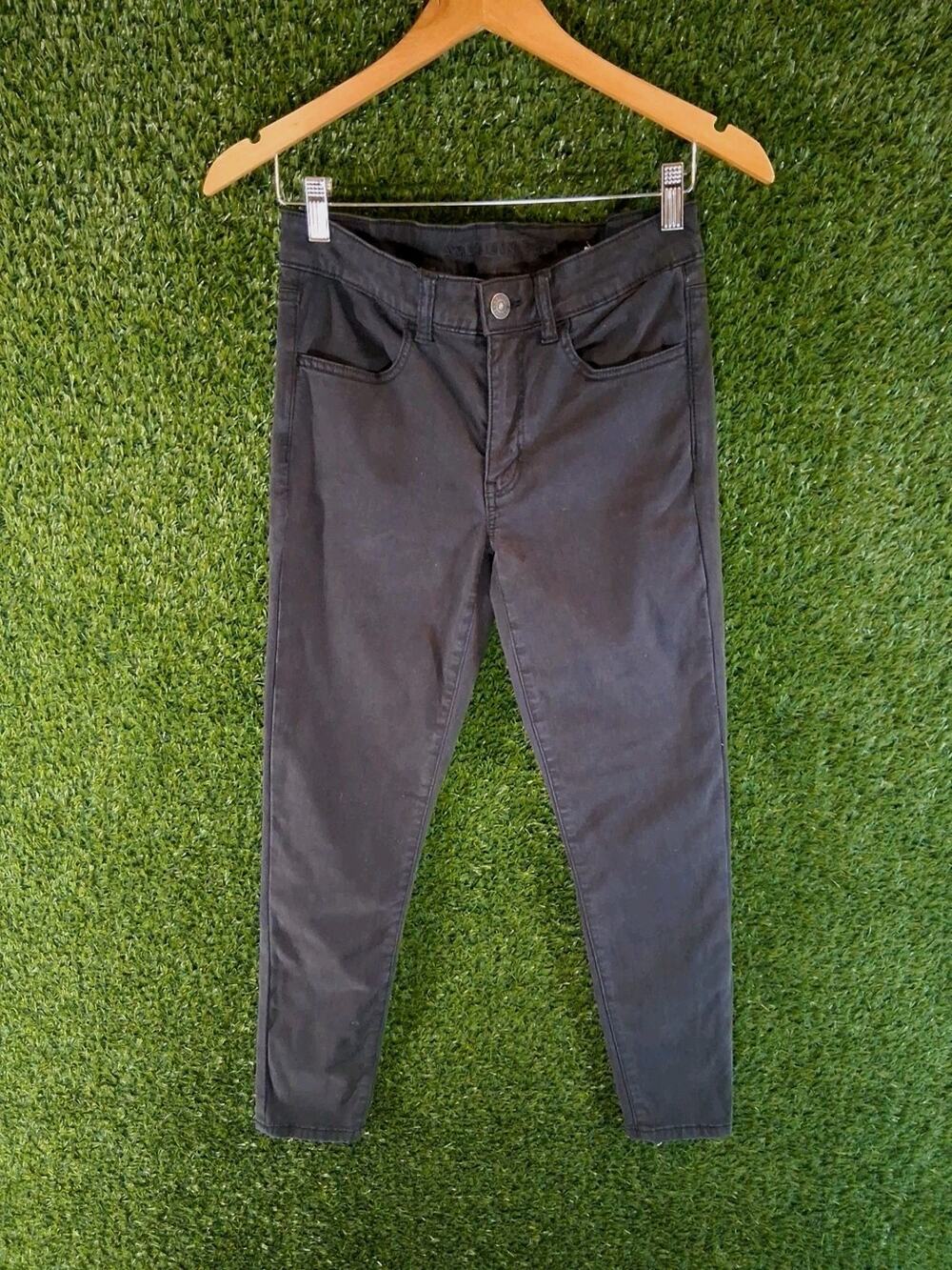 American Eagle Super Stretch Jeggings Women’s Size 6 Short Black Skinny Jeans